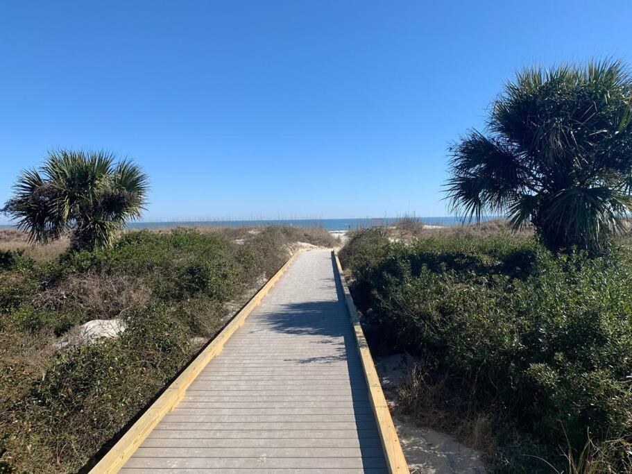 Sunnydaze-Steps To The Ocean King Bed, Free Bikes! Lejlighed Hilton Head Island Eksteriør billede